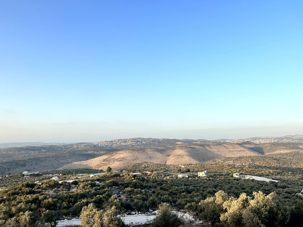 اراضي للبيع منطقة الاقواس - بلعا