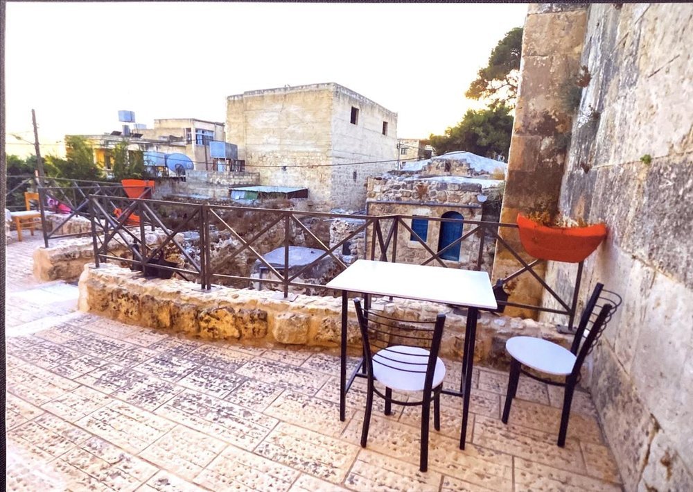 Charming Old Roman House with Courtyard and Central Location