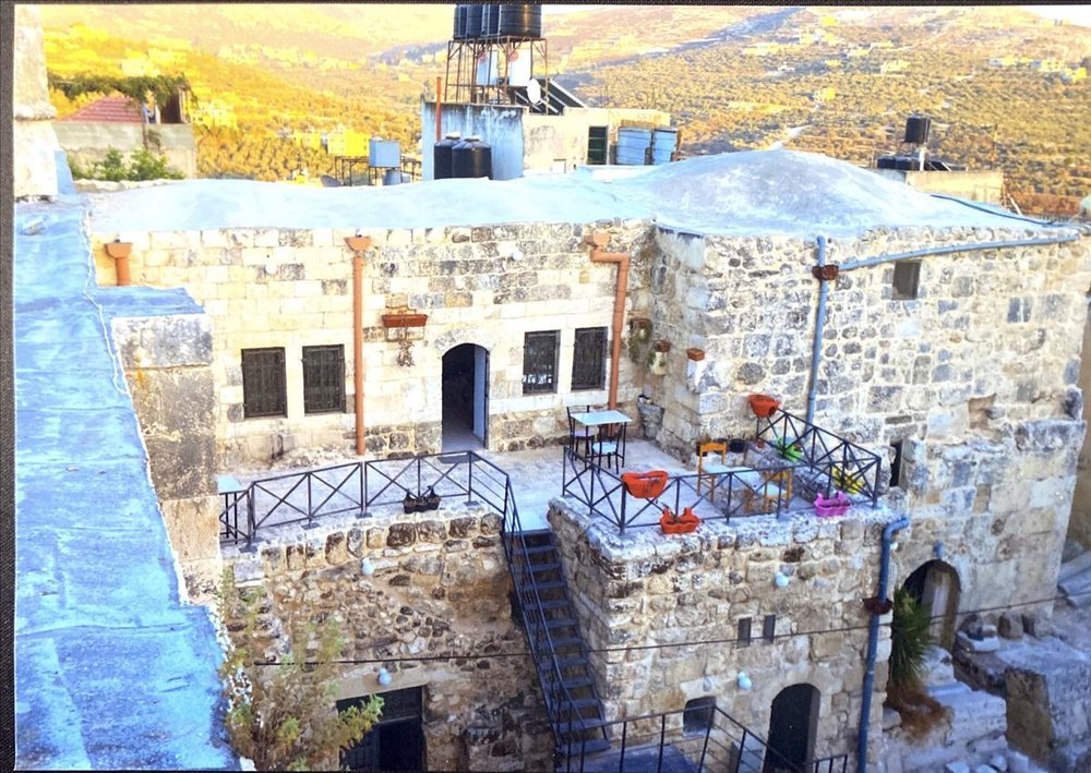 Charming Old Roman House with Courtyard and Central Location