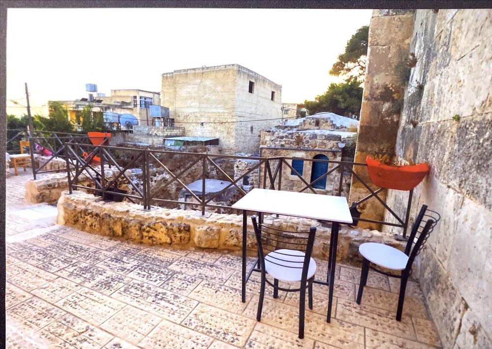 Charming Old Roman House with Courtyard and Central Location